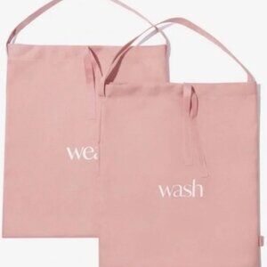 Hanky Panky Pink Travel Wash/Wear Bags - New
